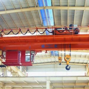 ͨ�Ø�ʽ���ؙC�������ܸ����܃�(y��u)Խ�m�÷����V